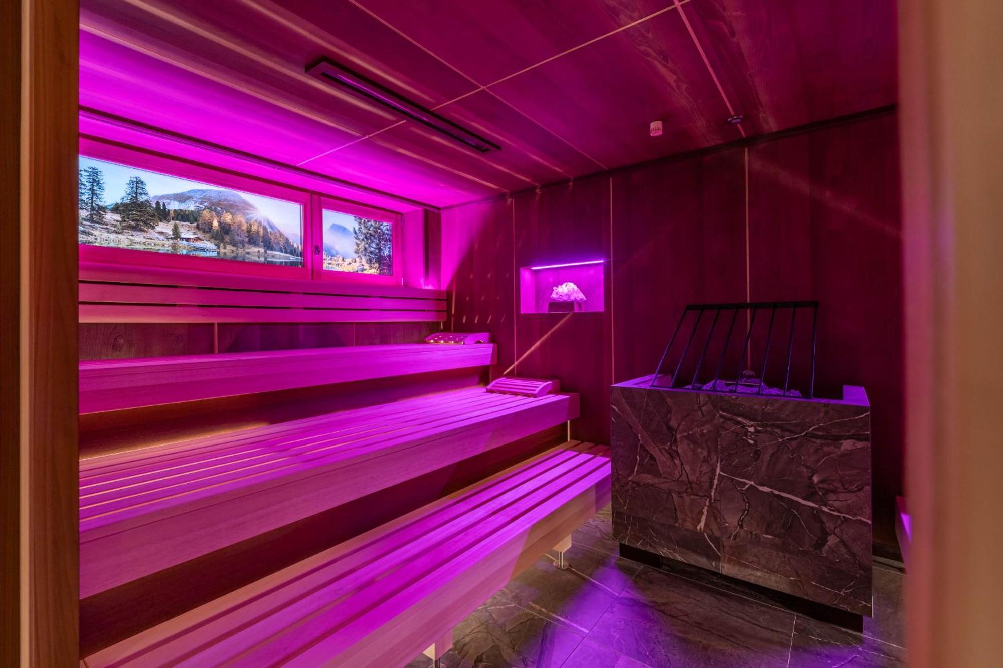 Hotel Pramstraller Mayrhofen Exterior photo
