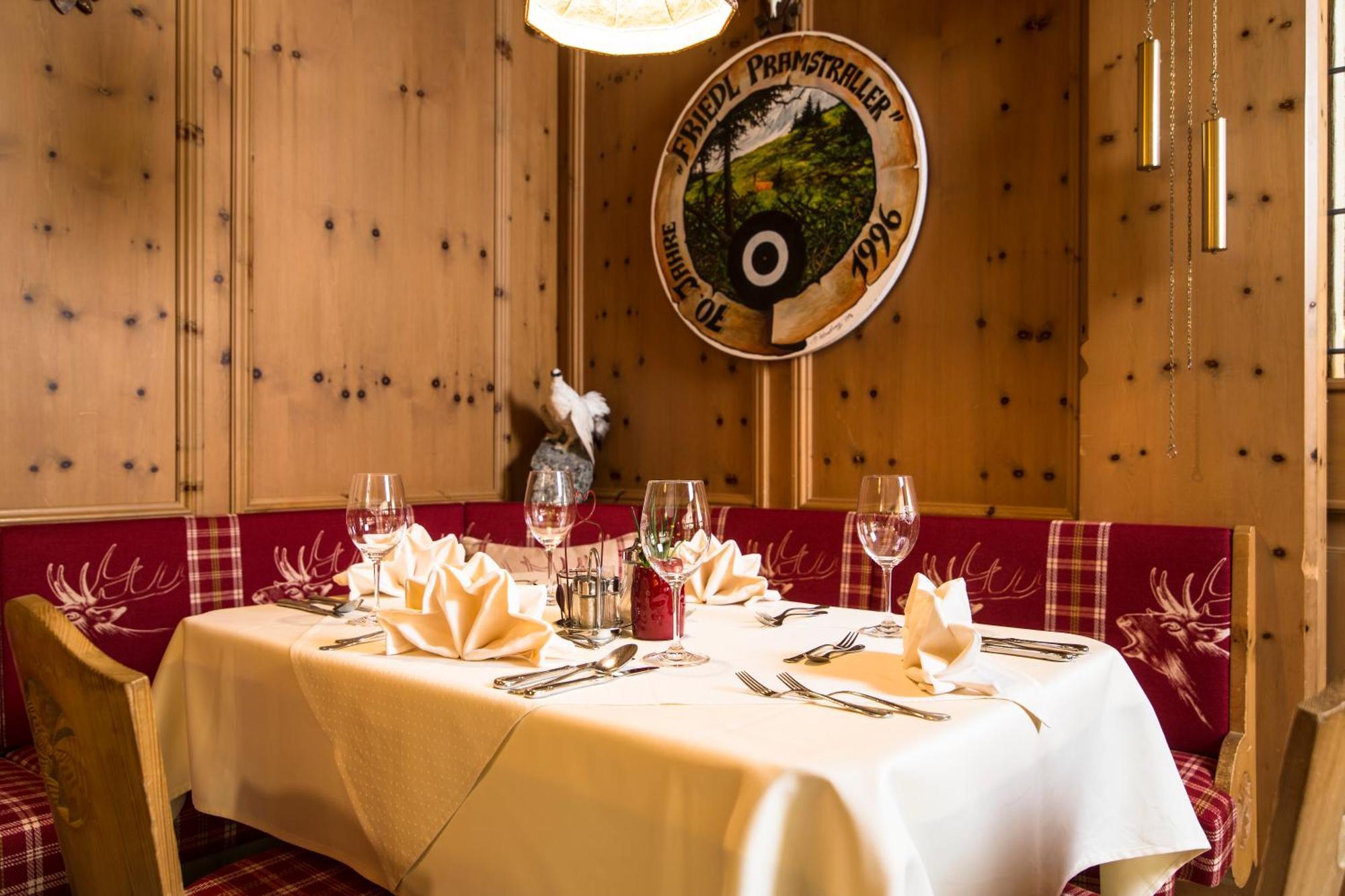 Hotel Pramstraller Mayrhofen Exterior photo